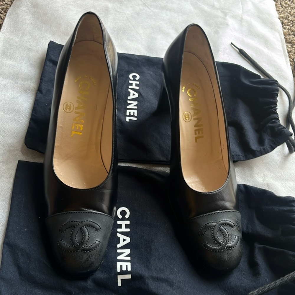 Authentic Chanel Heels Shoes - Black Size 36 Made in France